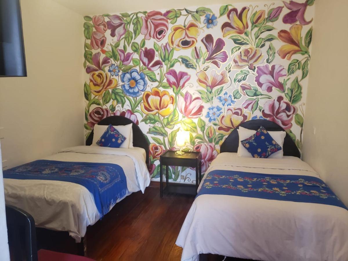 Pensão Golden House
